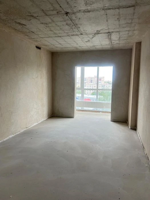 Продам 2-х кімнатну квартиру 92m2