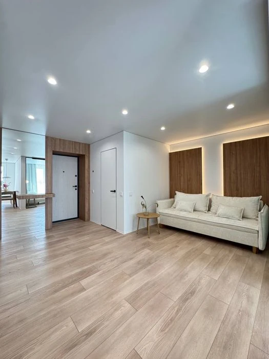 Дизайнерська квартира 42 м² | ЖК «Перший квартал» | 8 поверх