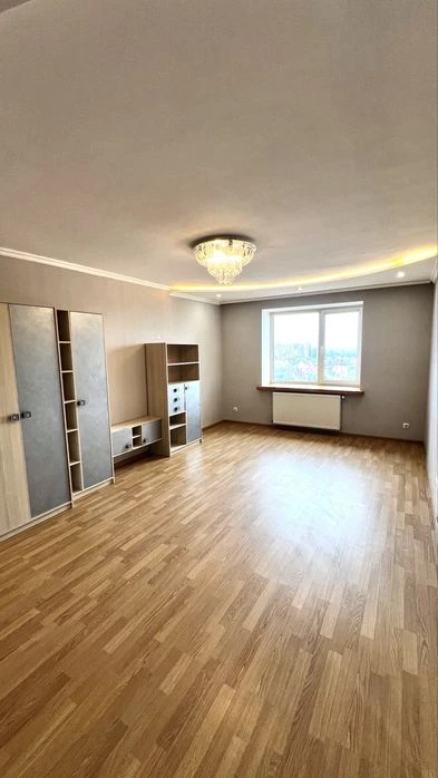 Продається 2 кімнатна квартира в Новобудові