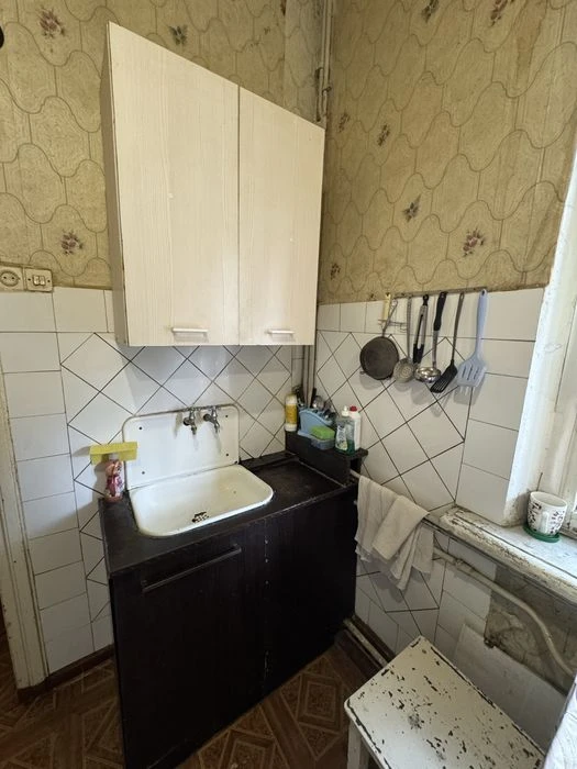Exclusive 2-room apartment on Morozova Street