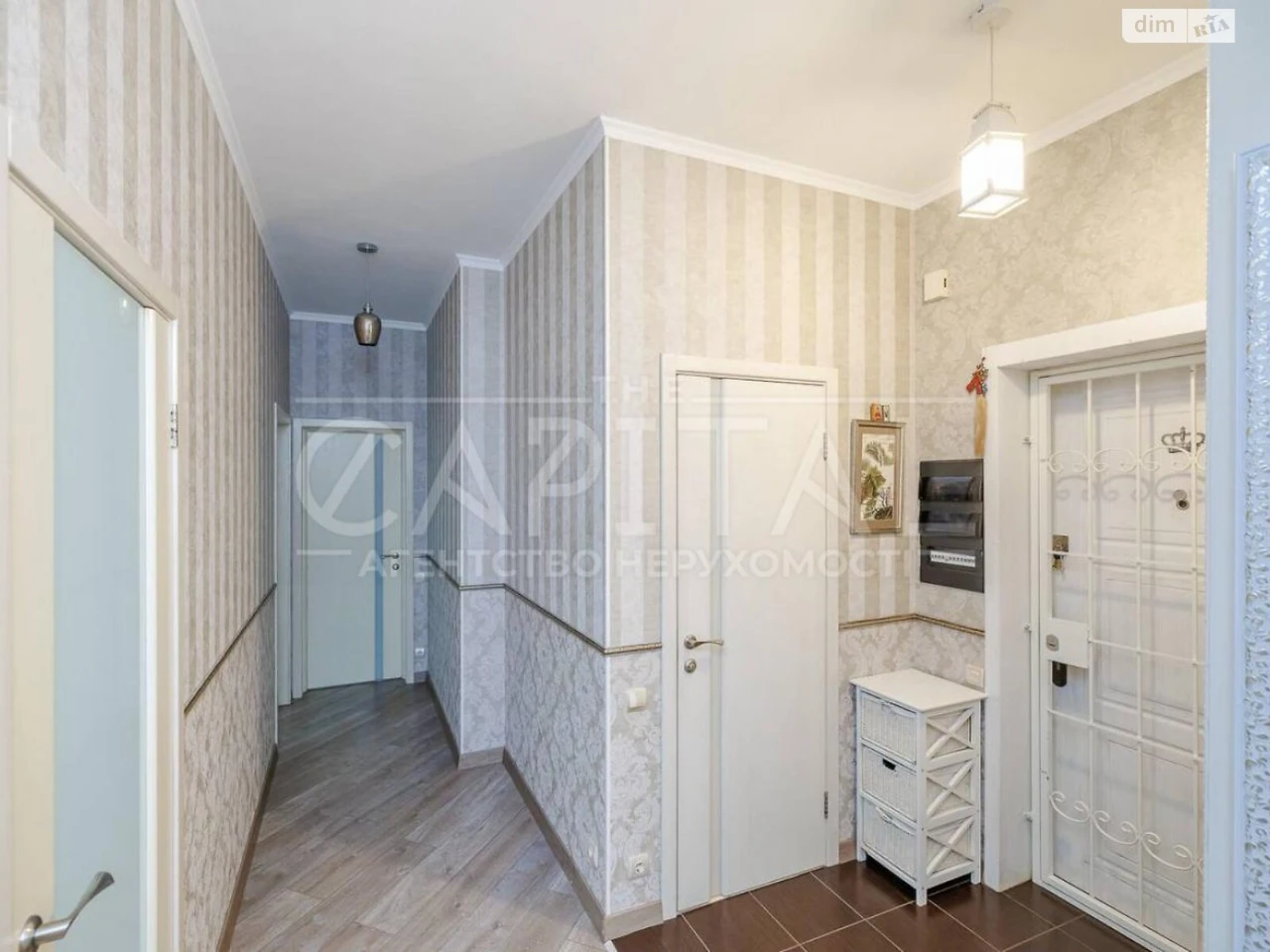 For sale Apartment Dniprovsky