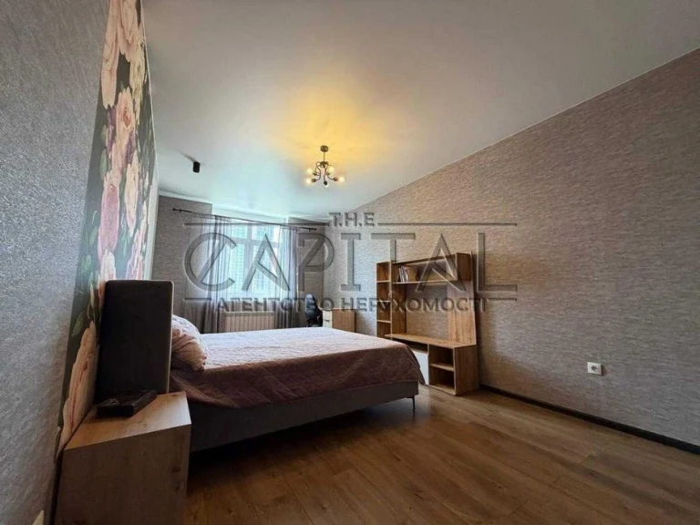 For sale / Apartment / Residential complex Rusanivska gavan / Dnipro Paradise