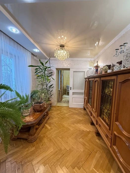 Продаж елітної квартири в центрі м.Луцьк
