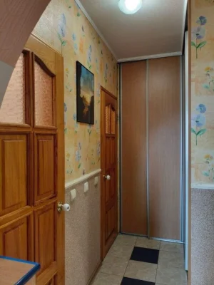 Продається 3 кімнатна квартира