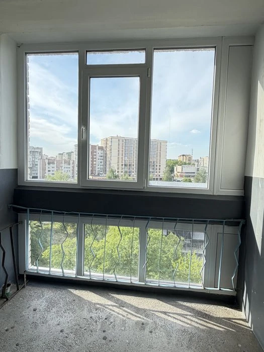 Продаж 3-кімн.кв. біля ТЦ Гостинець