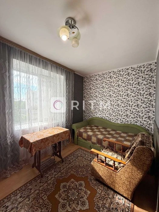Продаж 4-кімнатної квартири, вул. Володимирська