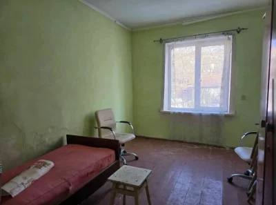 Продам  2-кімнатну квартиру , Автономне  опалення !