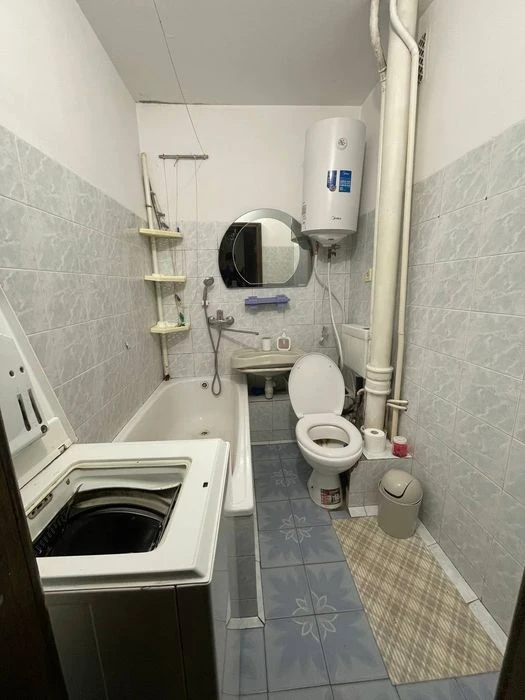 Продаж в Луцьку 2-кімнатної квартири в гуртожитку |43 м²|  3