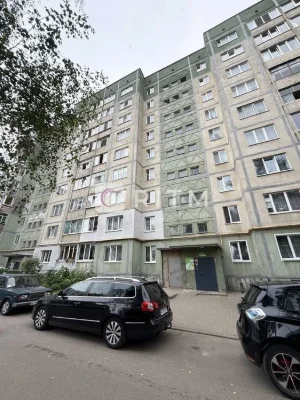 Продаж 3-кімнатної квартири на вул. Кравчука