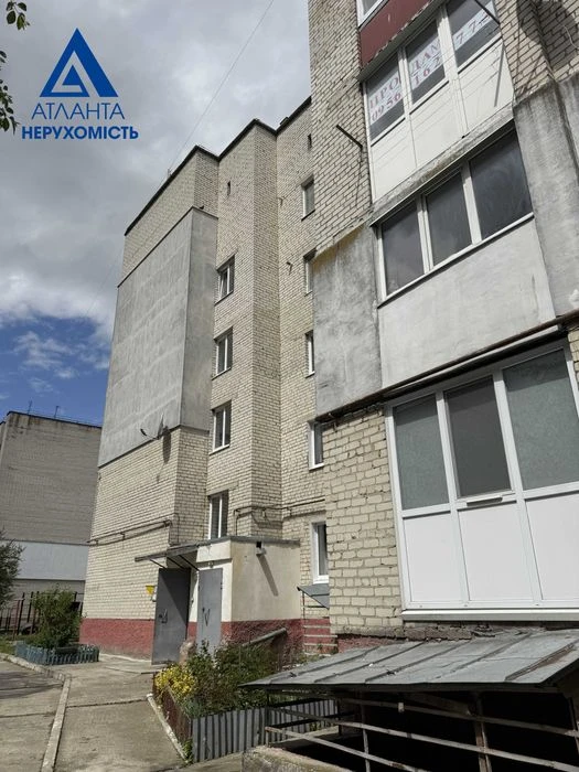 3-кімнатна квартира з автономним опаленням!