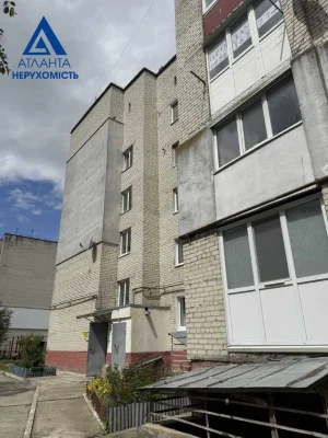 3-кімнатна квартира з автономним опаленням!