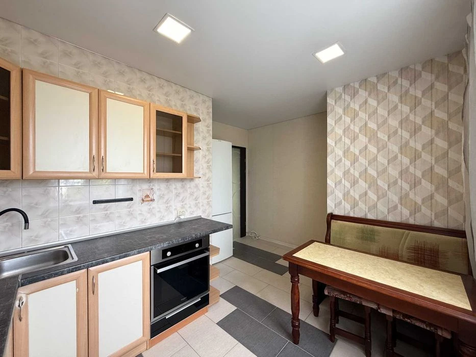 Продаж 3-кімнатної квартири ! 74 м² !