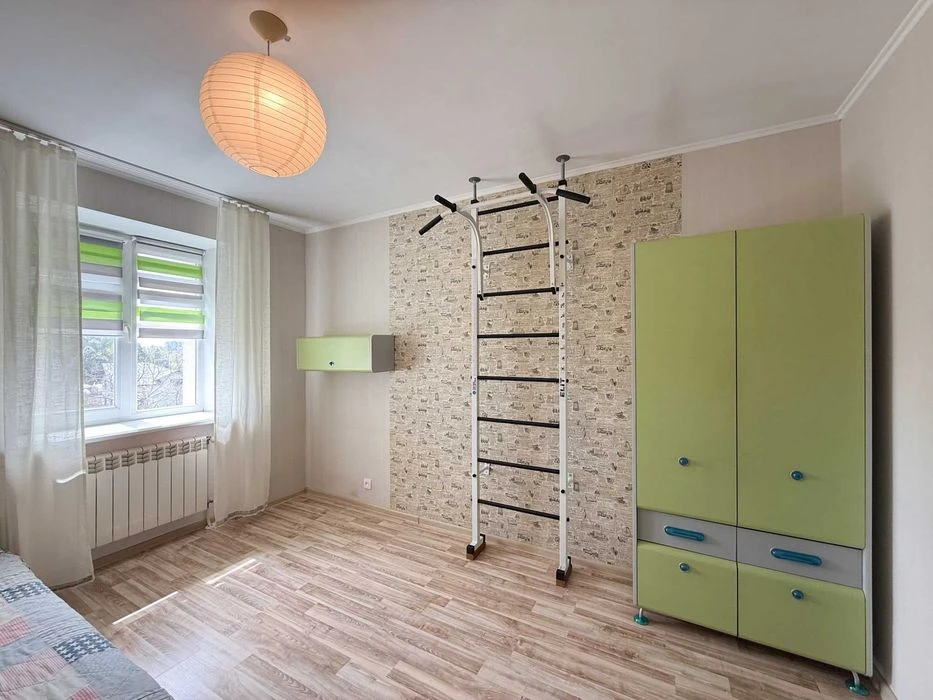 Продаж 3-кімнатної квартири ! 74 м² !