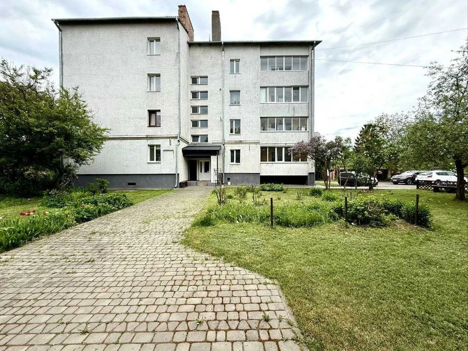 Продаж 3-кімнатної квартири ! 74 м² !
