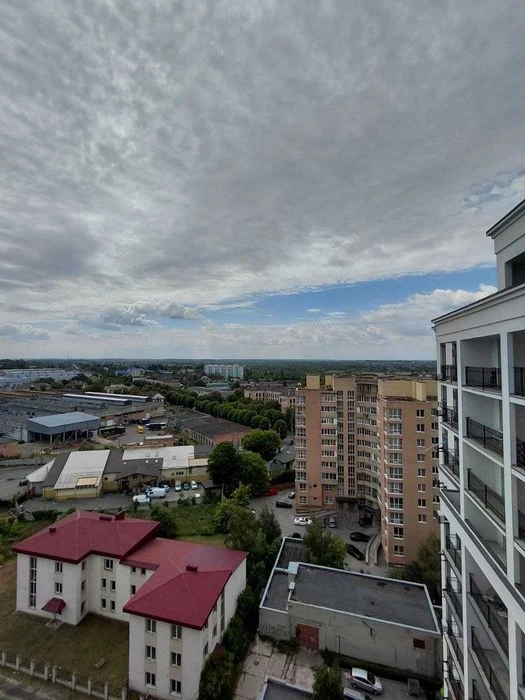 Комфортна видова квартира в ЖК «Kyiv Sky»!
