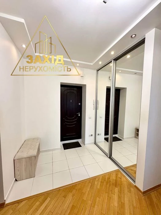 ЄВРОТРІЙКА в Новобудові за СУПЕРЦІНОЮ 1 258 $ / м² неподалік