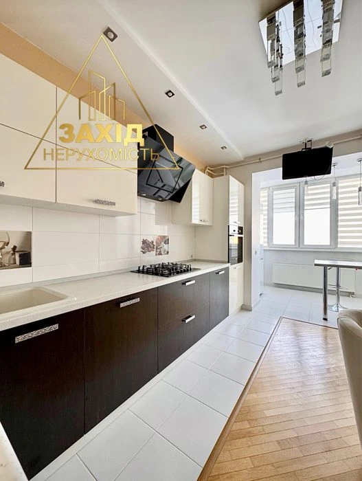 ЄВРОТРІЙКА в Новобудові за СУПЕРЦІНОЮ 1 258 $ / м² неподалік