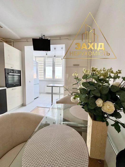 ЄВРОТРІЙКА в Новобудові за СУПЕРЦІНОЮ 1 258 $ / м² неподалік