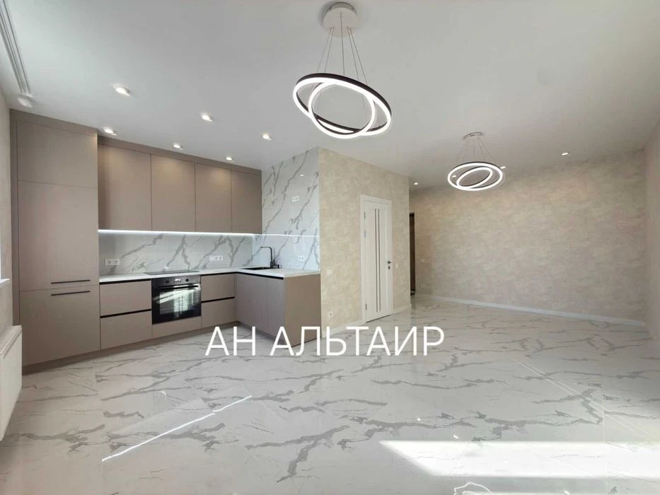 For sale: 2-room apartment (65 sq m) with new renovation in the new Oasis residential complex.
