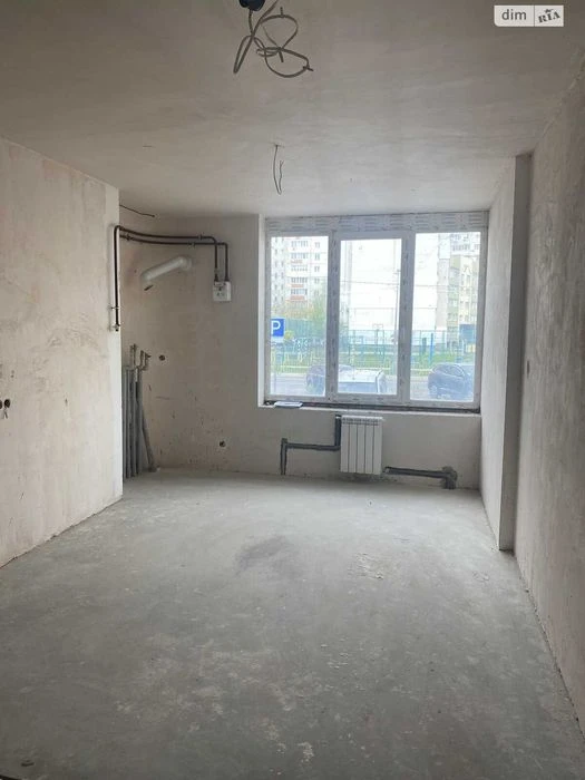 Продається простора квартира площею 72 м² на 1 поверсі