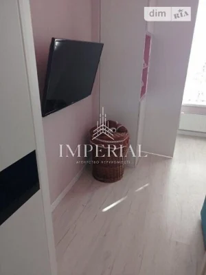For sale 2-room apartment 60 sq. m. on Kakhovska Street 62A • ID 34664