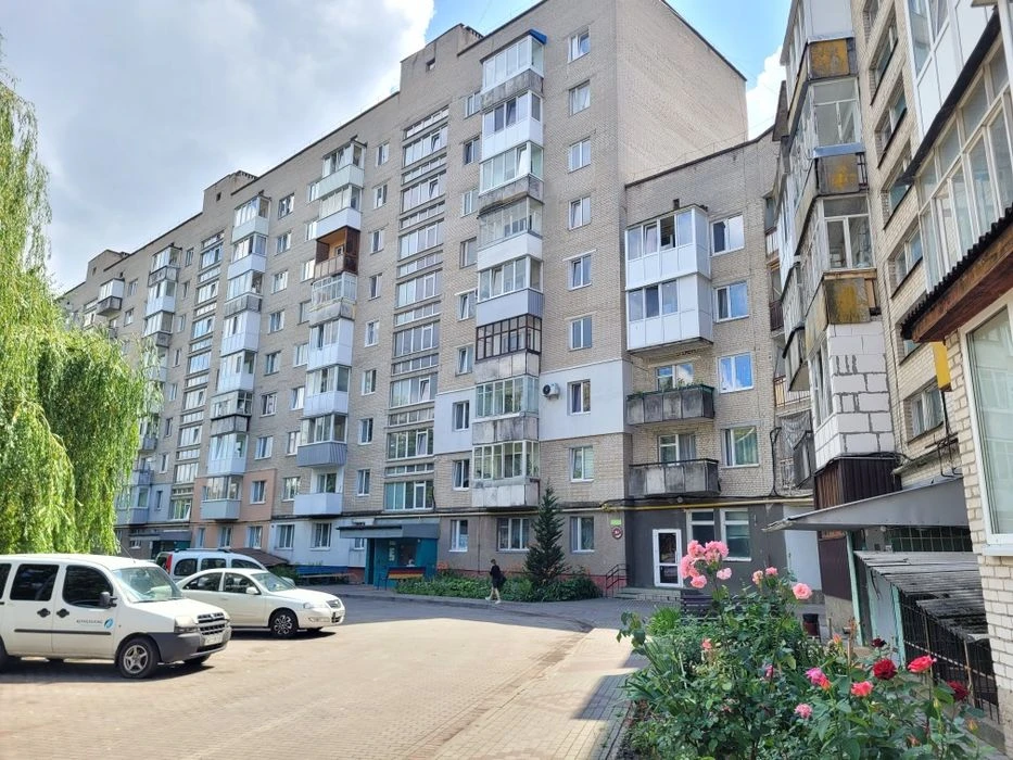 3к."ЧЕШКА", 5/5ц, 67м2, Тепла, не кутова! Ремонт!