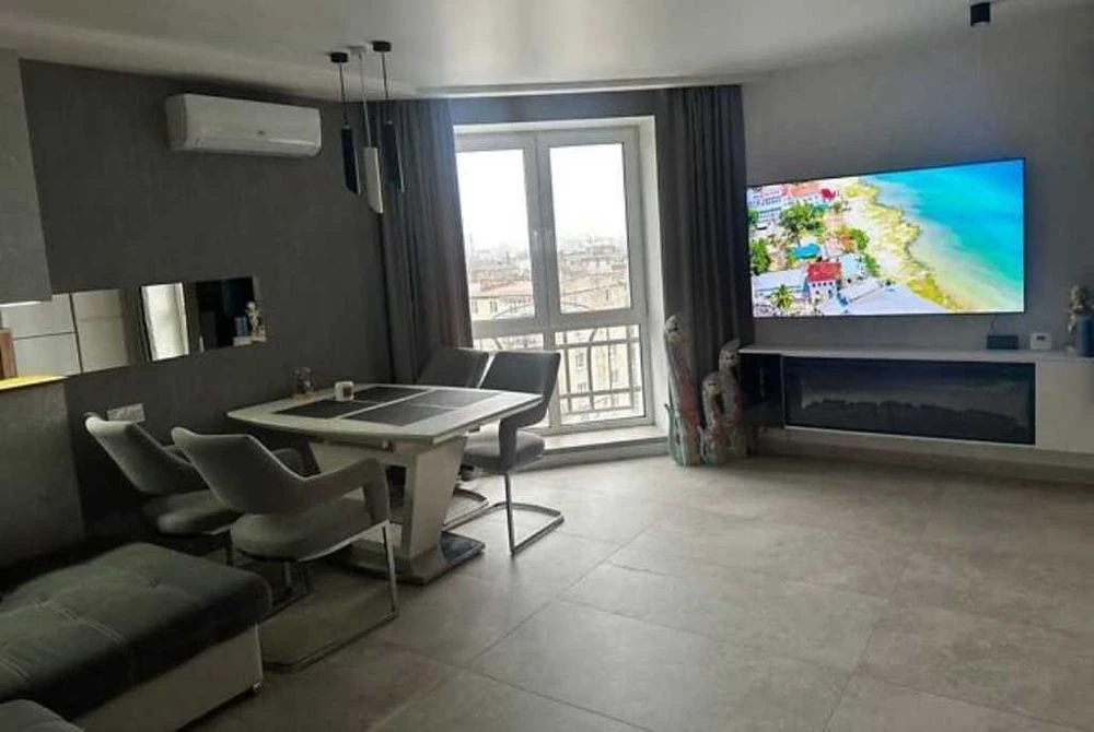Продаж 3 кімнатної квартири ЖК Павленки