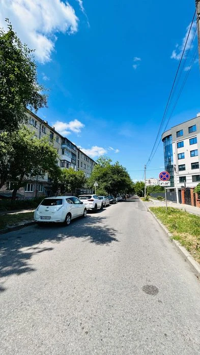 3-кімнатна квартира в центрі Луцька, вулиця Коперника 66А