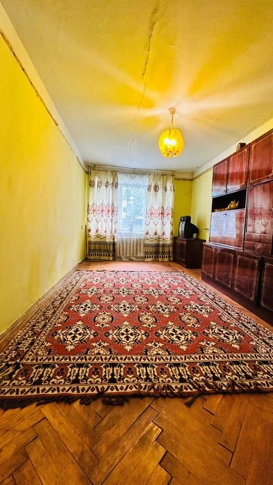 3-кімнатна квартира в центрі Луцька, вулиця Коперника 66А
