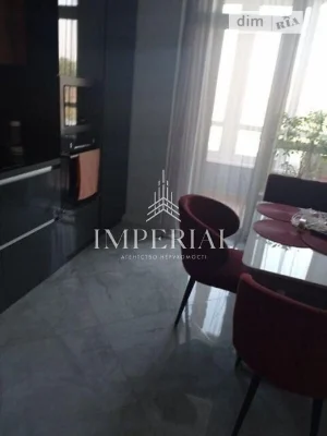 For sale 2-room apartment 60 sq. m. on Kakhovska Street 62A • ID 34664