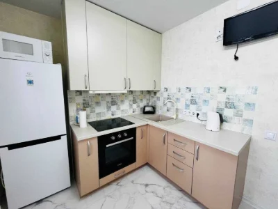 Продам 1к квартиру ЖК Мира-1, ХТЗ, кап.ремонт, мебель техник