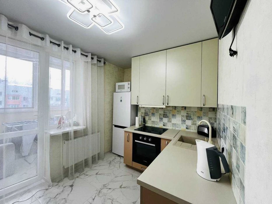 Продам 1к квартиру ЖК Мира-1, ХТЗ, кап.ремонт, мебель техник