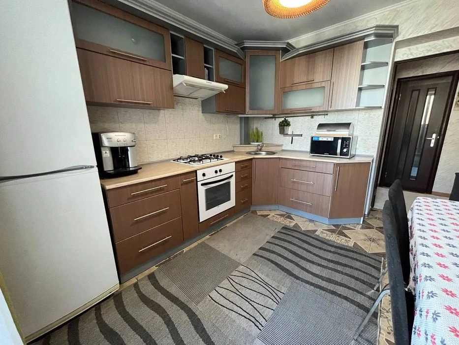 Продажа 2 км квартиры рядом с центром