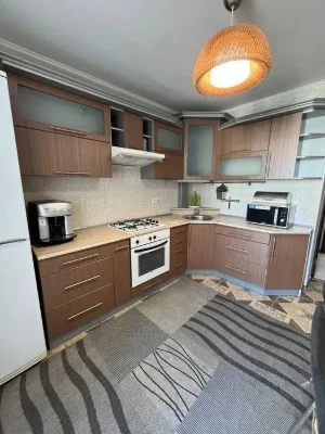 Продажа 2 км квартиры рядом с центром