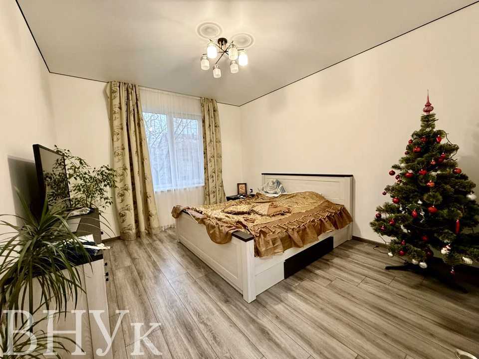 Будинок. Луцьк, Малоомелянівська вул.