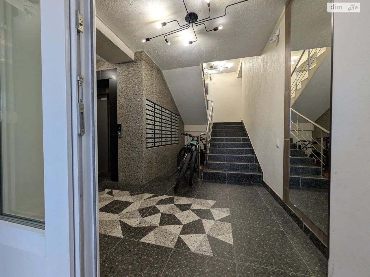 Продаж Квартира Новозаводський