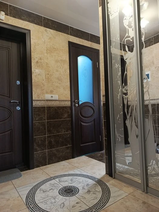 Продаж 1 кв. 36 м² Центр.ринок