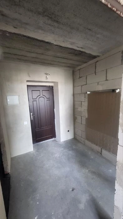 Продам 1 кім.кв.в новобудові.Масани