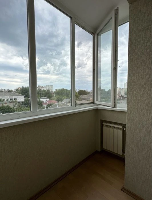 Продаж 3-х кім квартири104 м²  по вул. Шевченка (район Горса