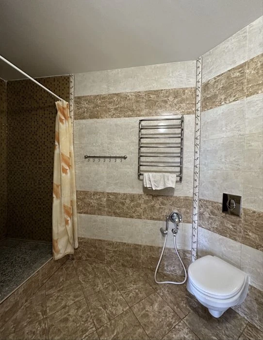 Продаж 3-х кім квартири104 м²  по вул. Шевченка (район Горса