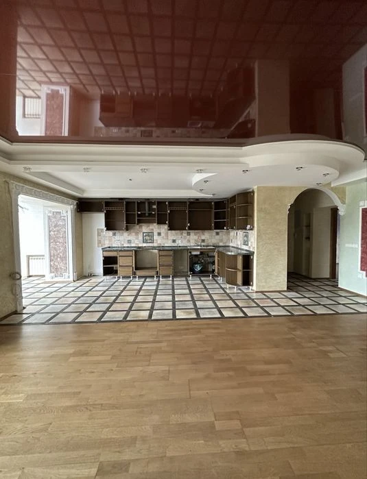 Продаж 3-х кім квартири104 м²  по вул. Шевченка (район Горса