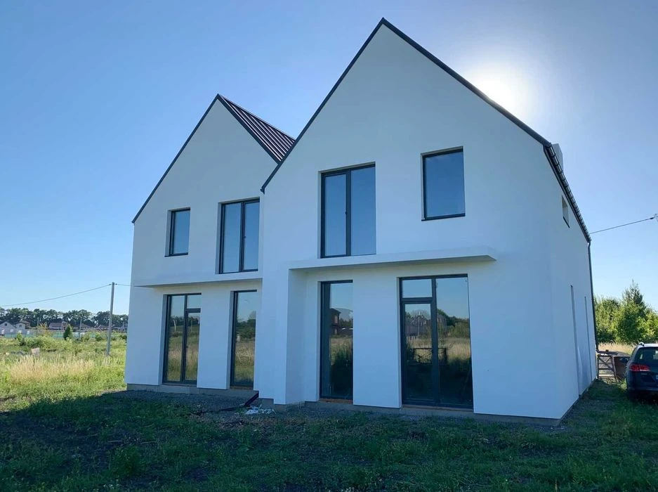 Exclusive duplex for sale in Tyazhylov