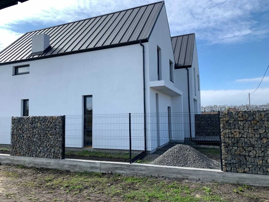 Exclusive duplex for sale in Tyazhylov