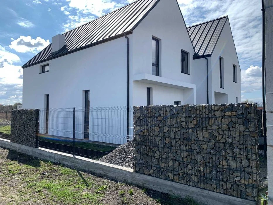 Exclusive duplex for sale in Tyazhylov