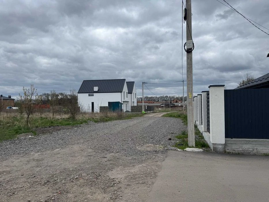 Exclusive duplex for sale in Tyazhylov