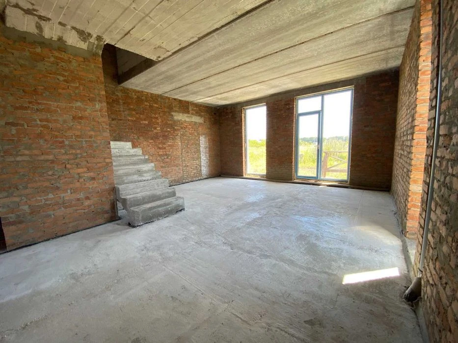 Exclusive duplex for sale in Tyazhylov
