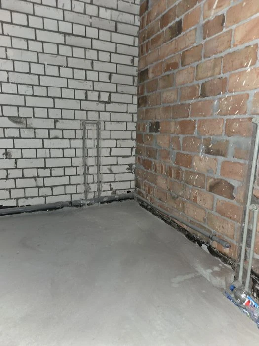 Простора  квартира 79 м² , індивідуальне опалення,  Стрілець