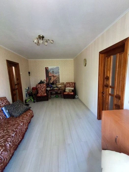 Продаж. 2 кімнатна квартира Круг