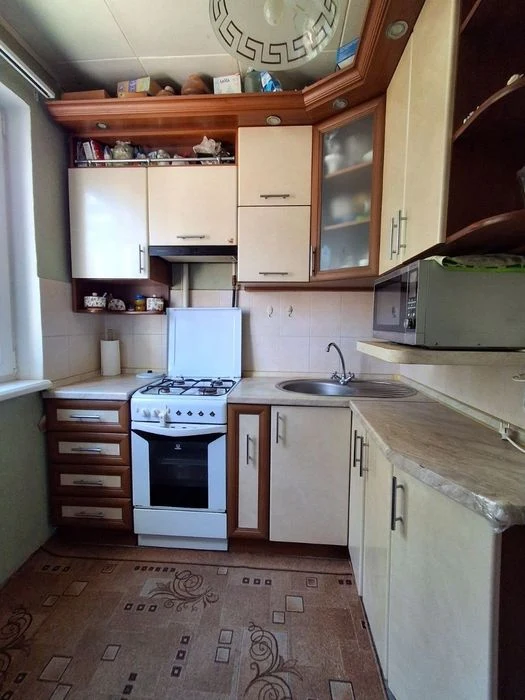 Продаж. 2 кімнатна квартира Круг
