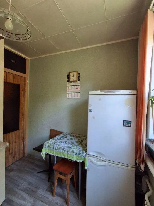 Продаж. 2 кімнатна квартира Круг